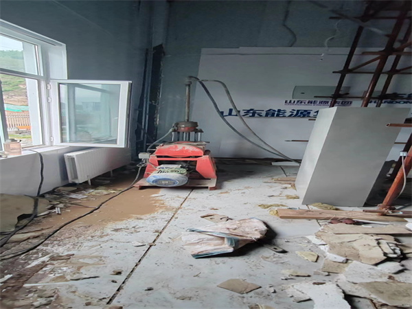 磴口地基基础下沉墙体裂缝加固注浆顶升施工